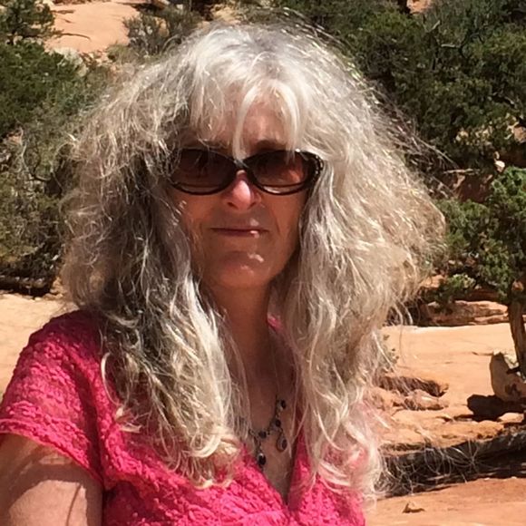 Meet your Posher, Rita - Picture 1 of 1